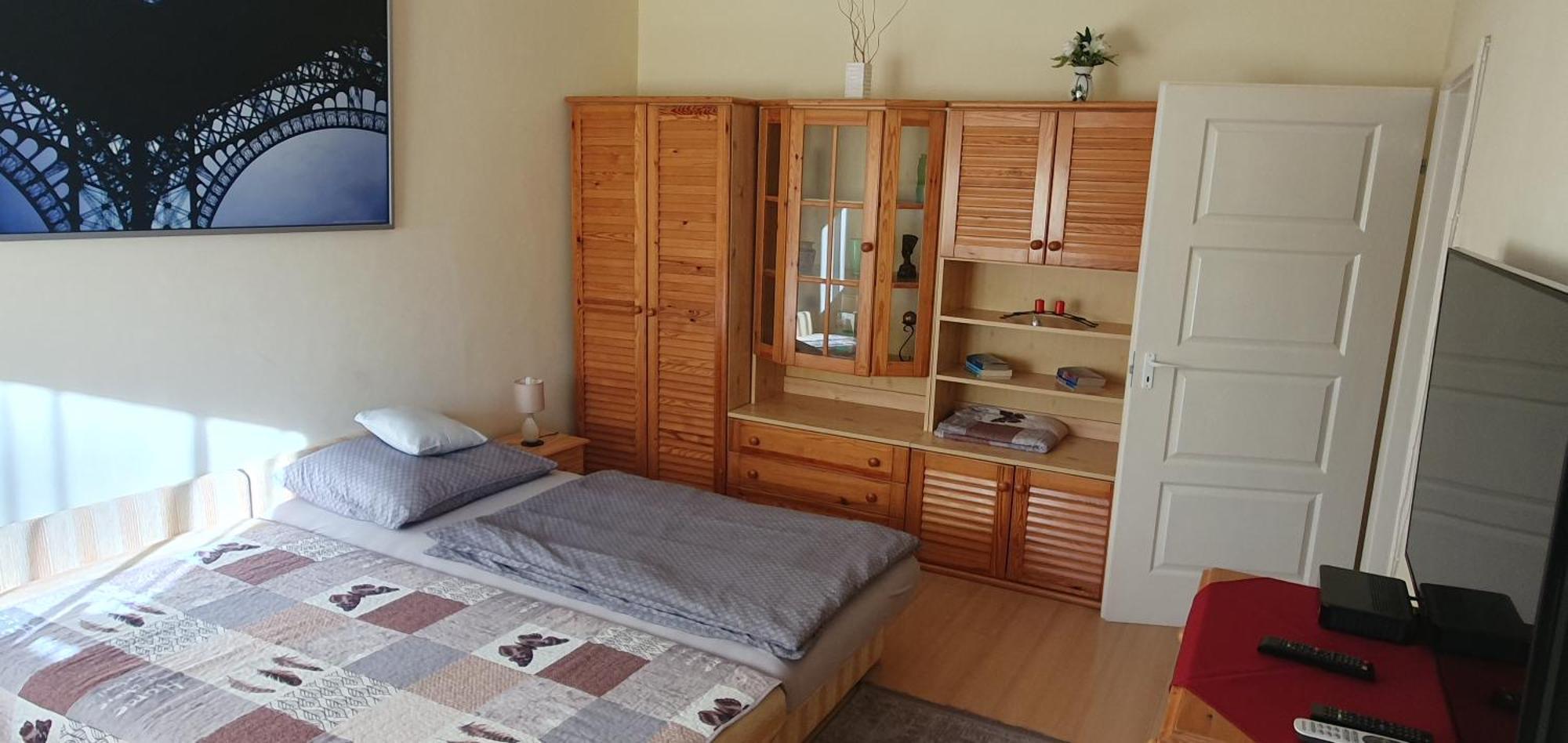 Hegyalja Apartman Zalaegerszeg Ngoại thất bức ảnh